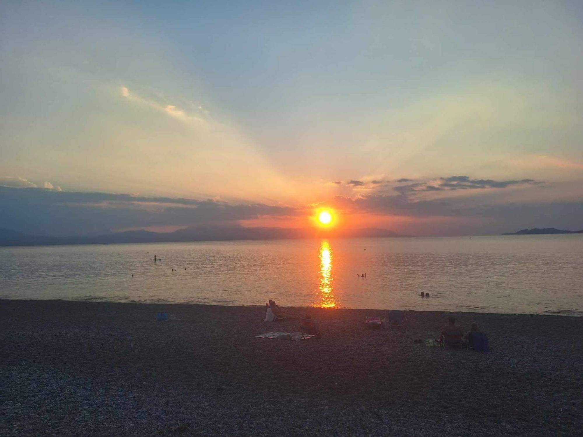 Loutraki View别墅 外观 照片